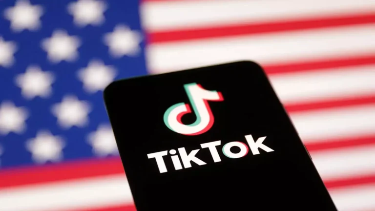 Trump Extends TikTok Deadline Amid China Trade Clash